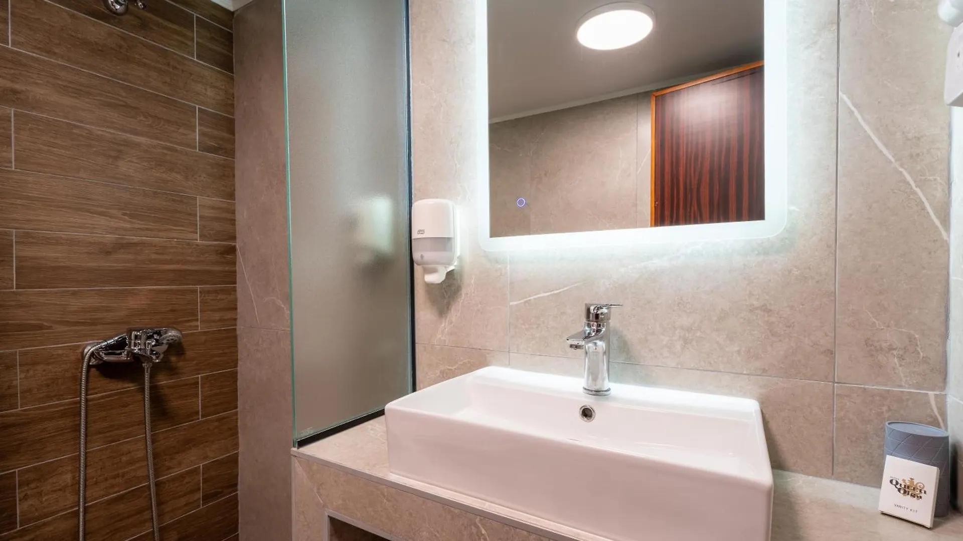 Queen Olga Hotel Selanik