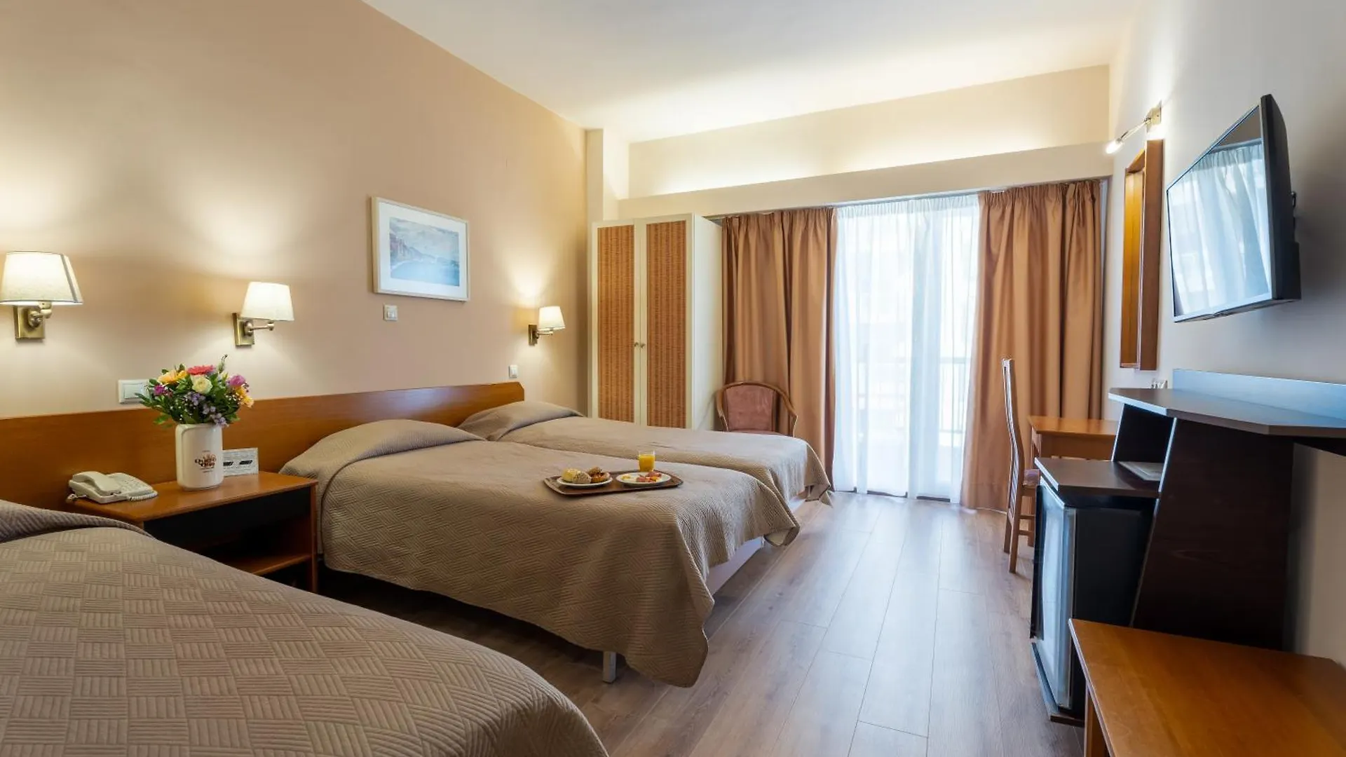 ***  Queen Olga Hotel Selanik Yunanistan